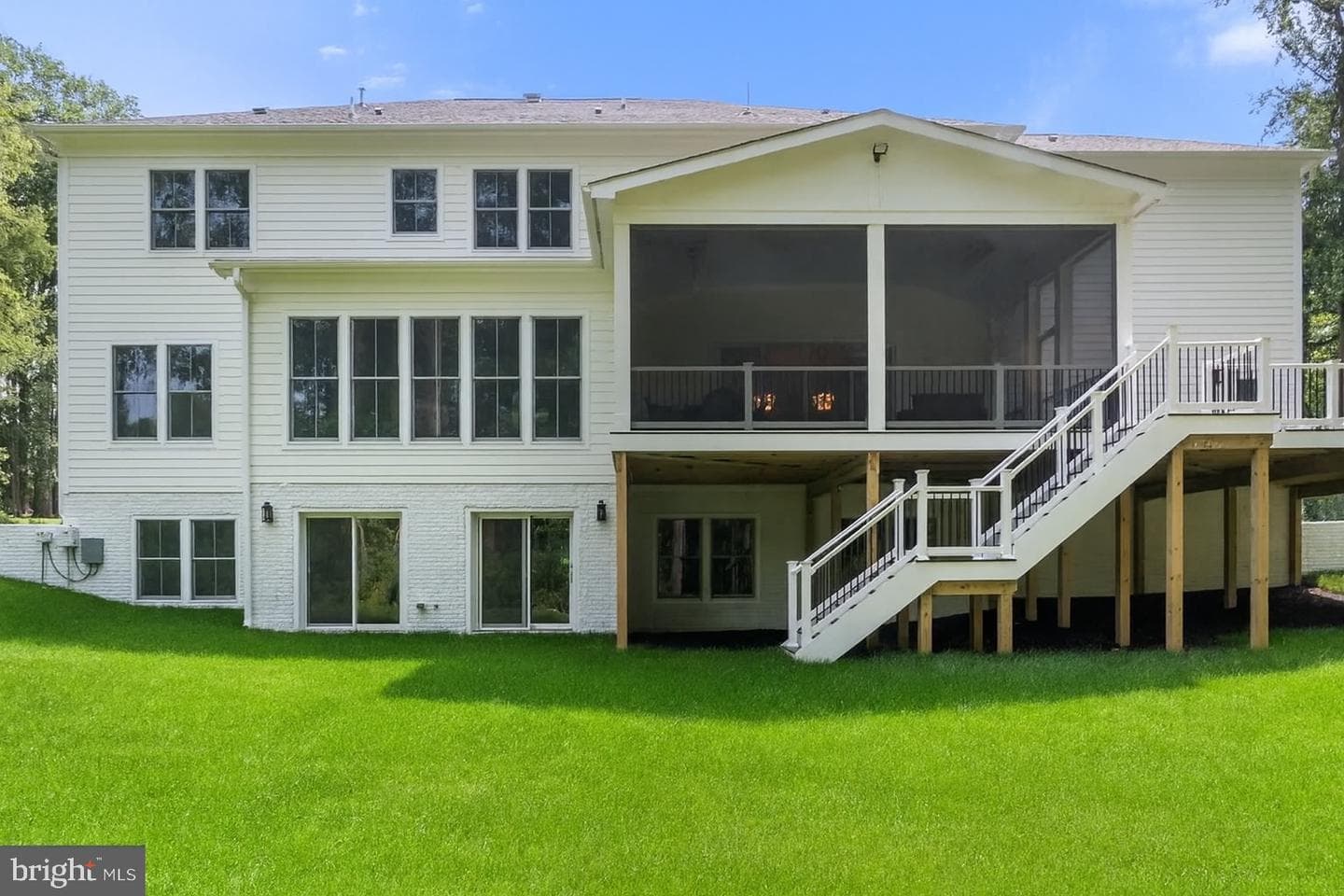 2305 Stryker Avenue photo 101