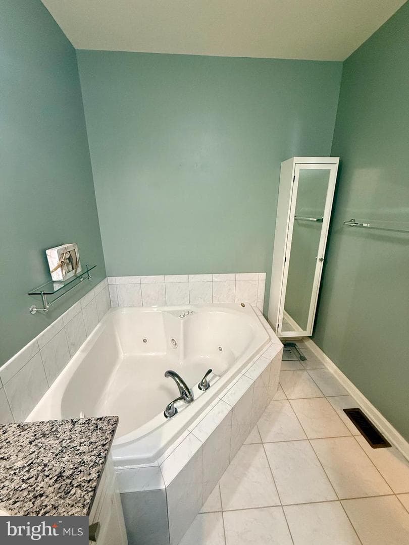 2663 Manhattan Place #112 photo 35