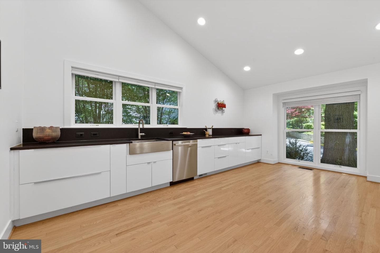 1605 Apricot Court photo 11