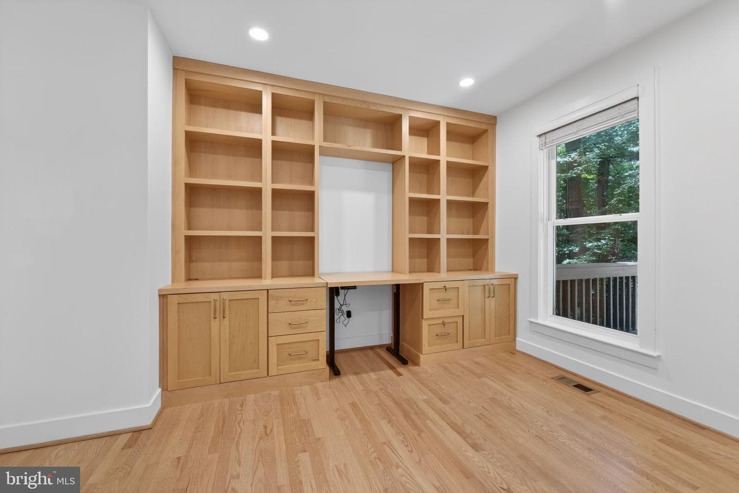 1605 Apricot Court photo 7