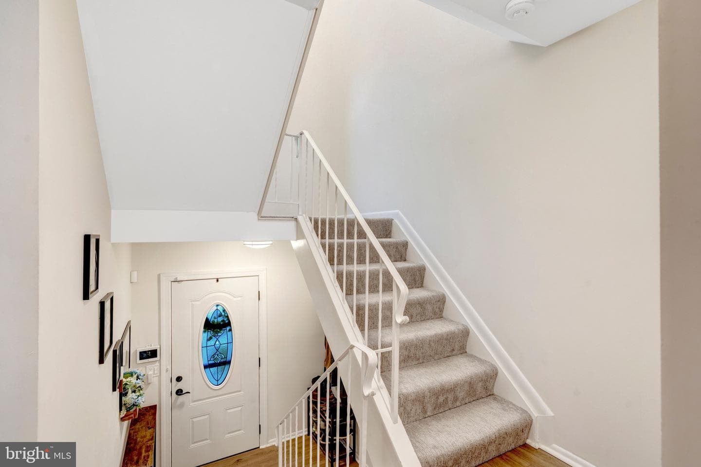 5968 Clerkenwell Court photo 35