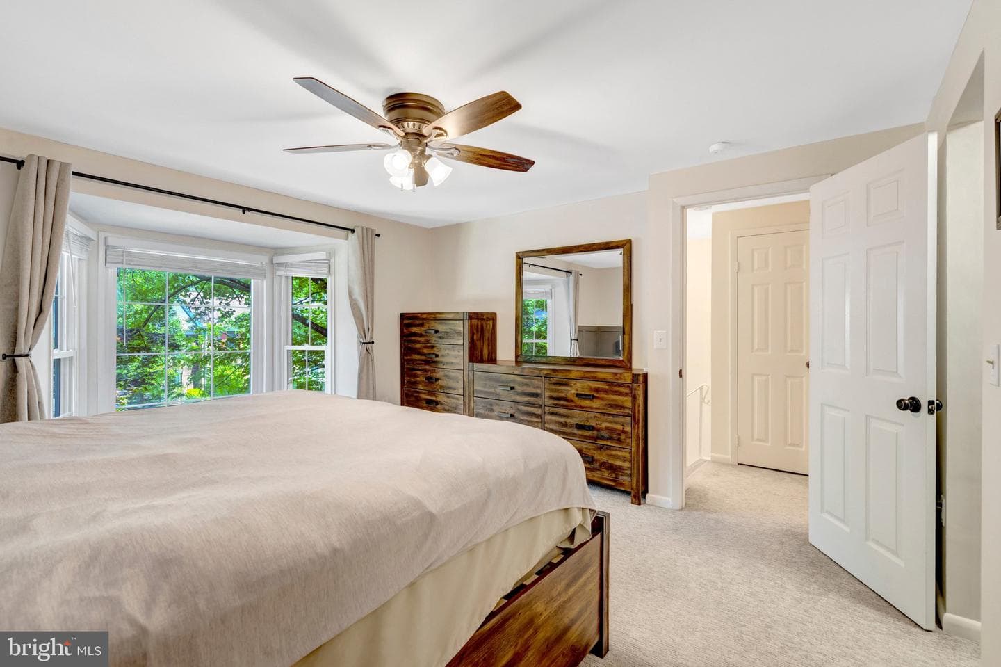 5968 Clerkenwell Court photo 38