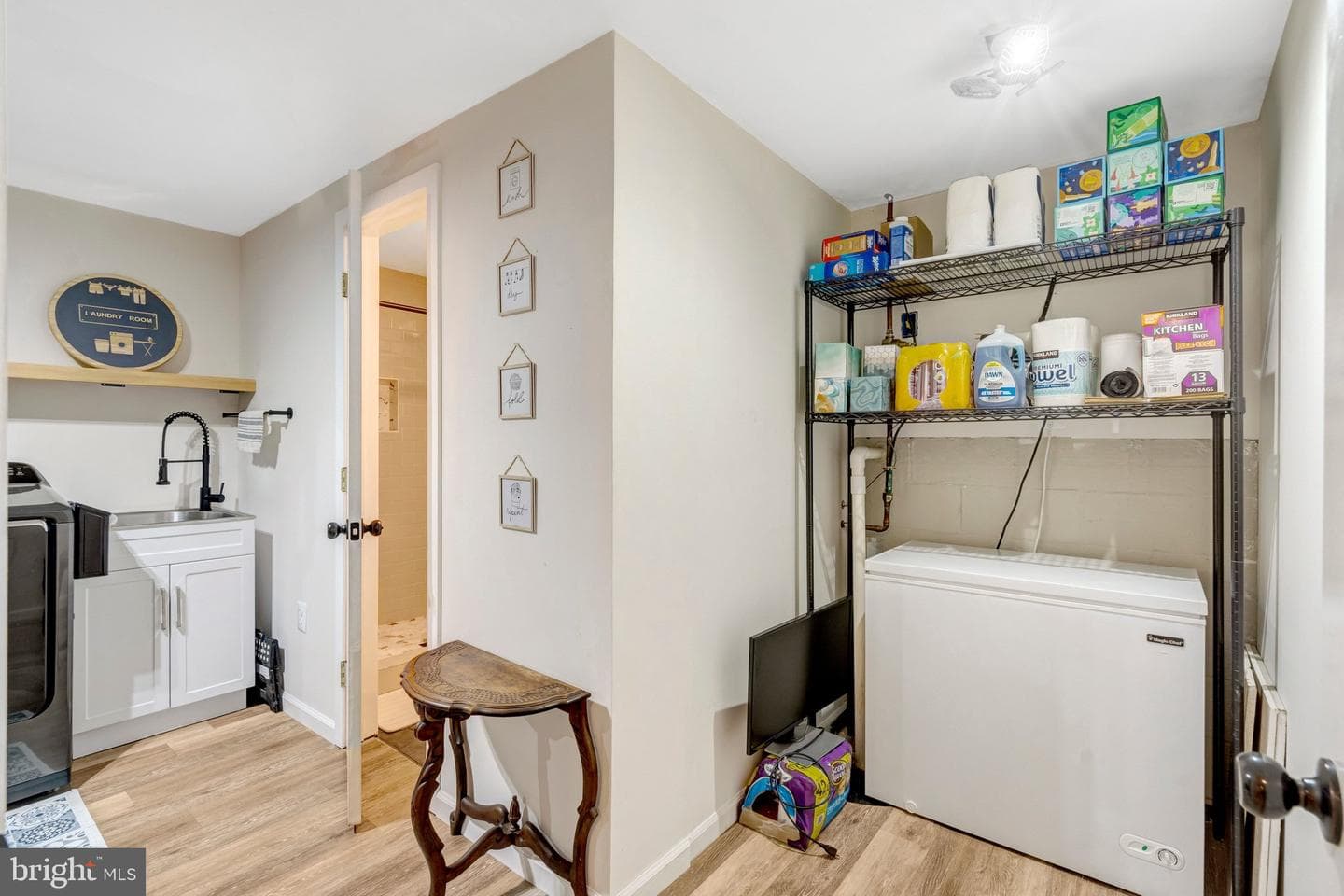 5968 Clerkenwell Court photo 72