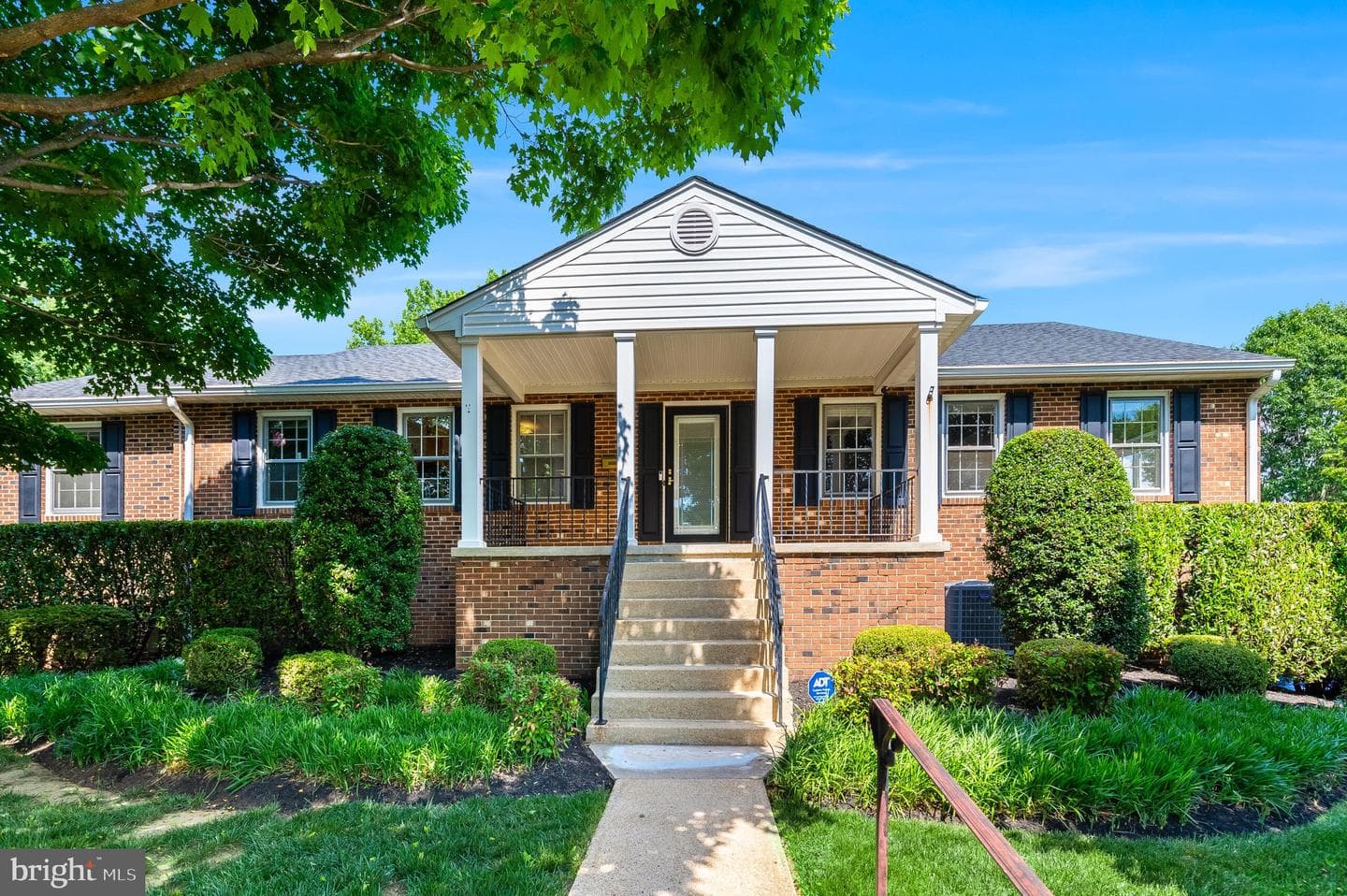 1601 Mary Ellen Court