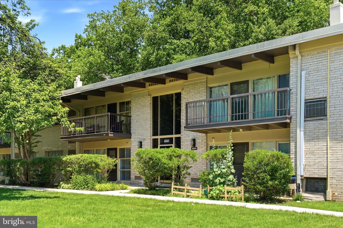 4941 Americana Drive #109 photo 19
