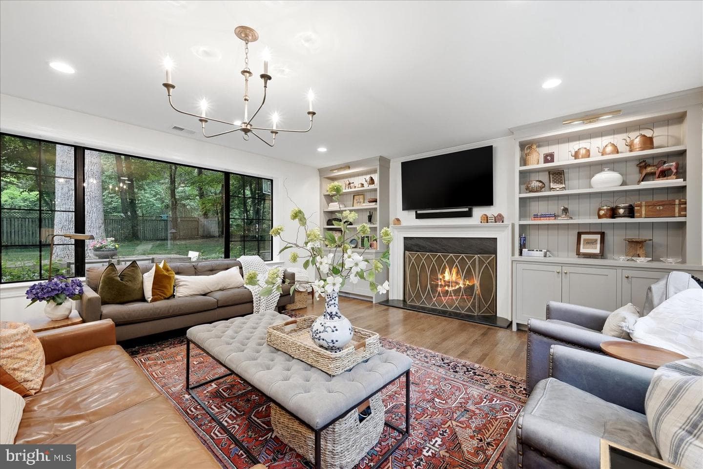 710 Live Oak Drive photo 3