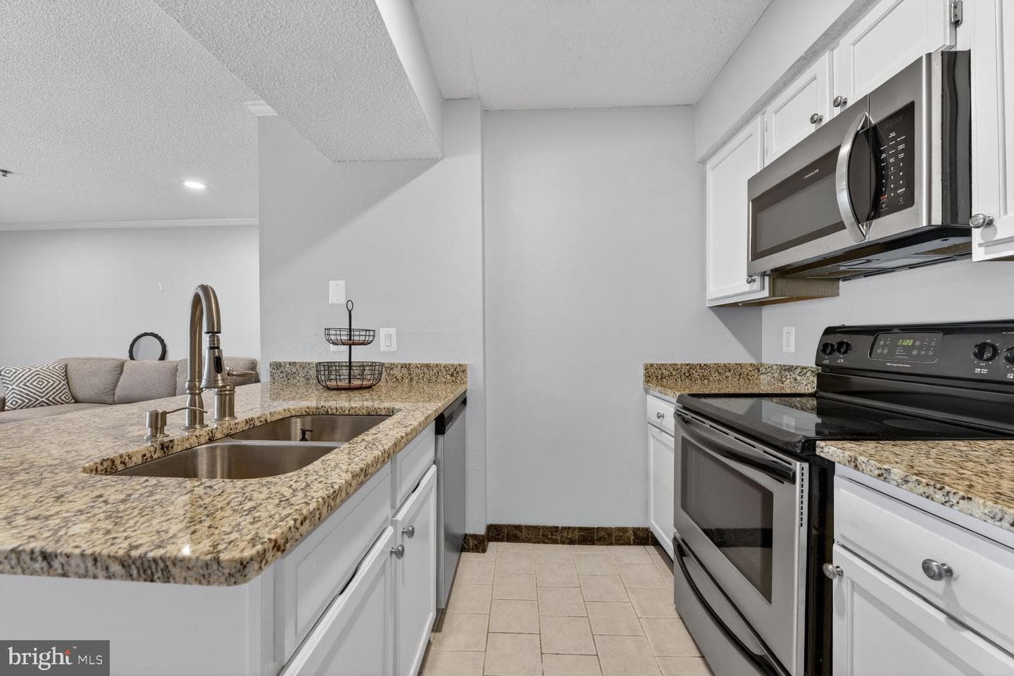 1524 Lincoln Way #416 photo 12