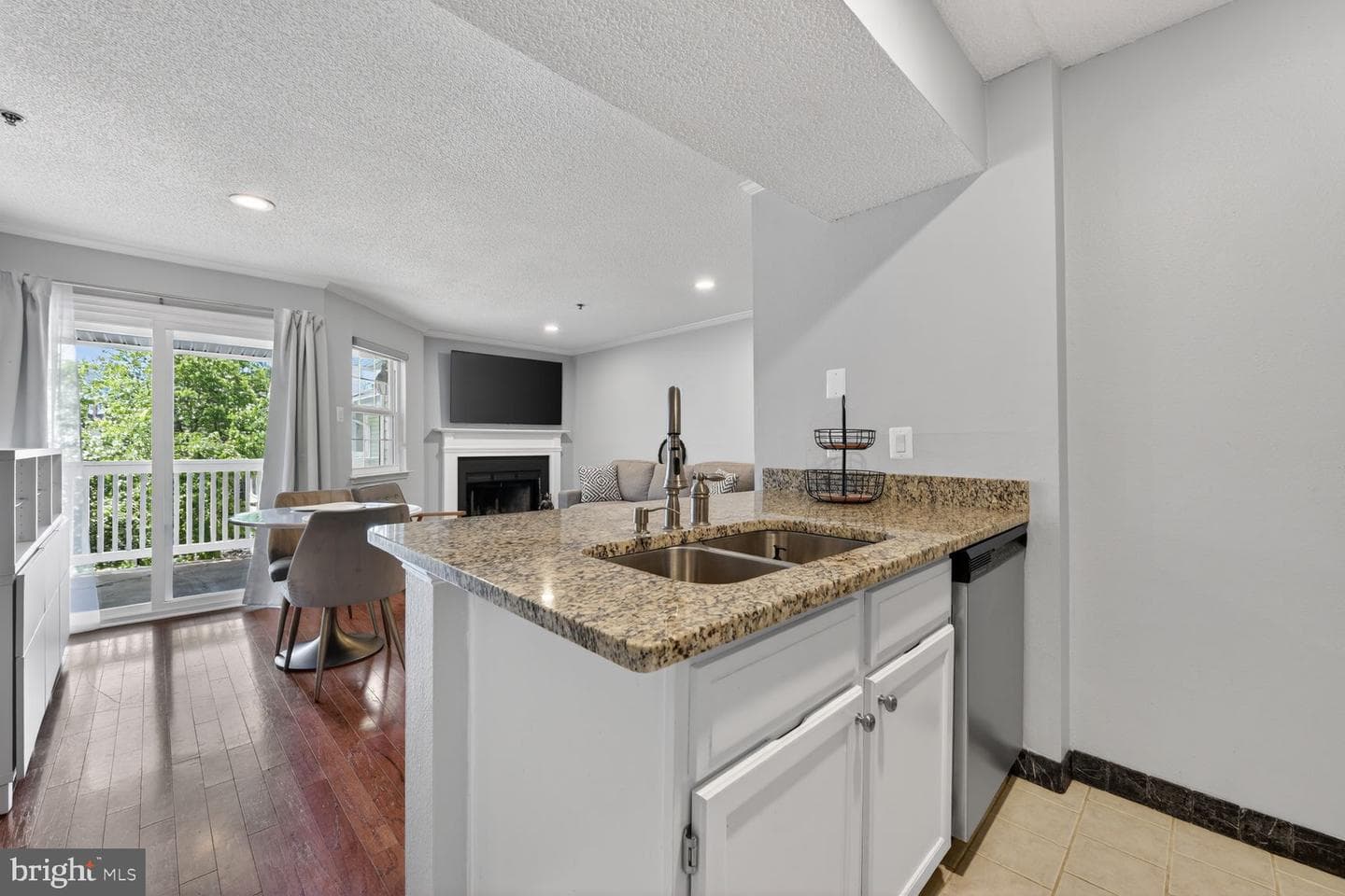 1524 Lincoln Way #416 photo 21