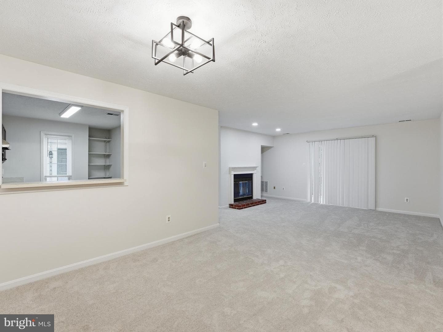 10120 Oakton Terrace Road photo 14