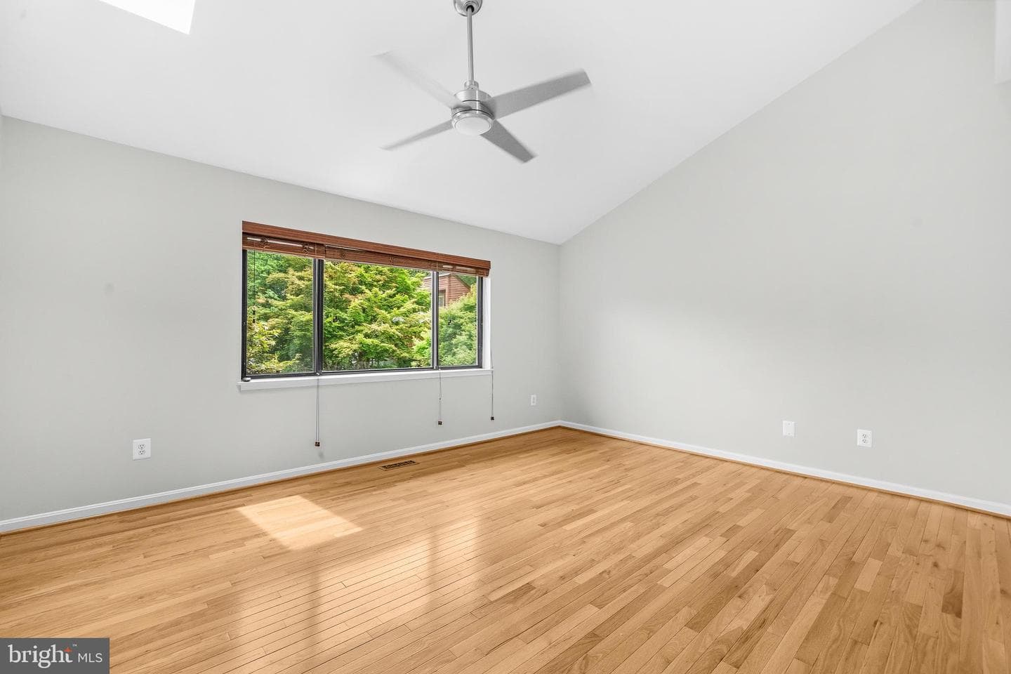 2105 South Bay Lane photo 33