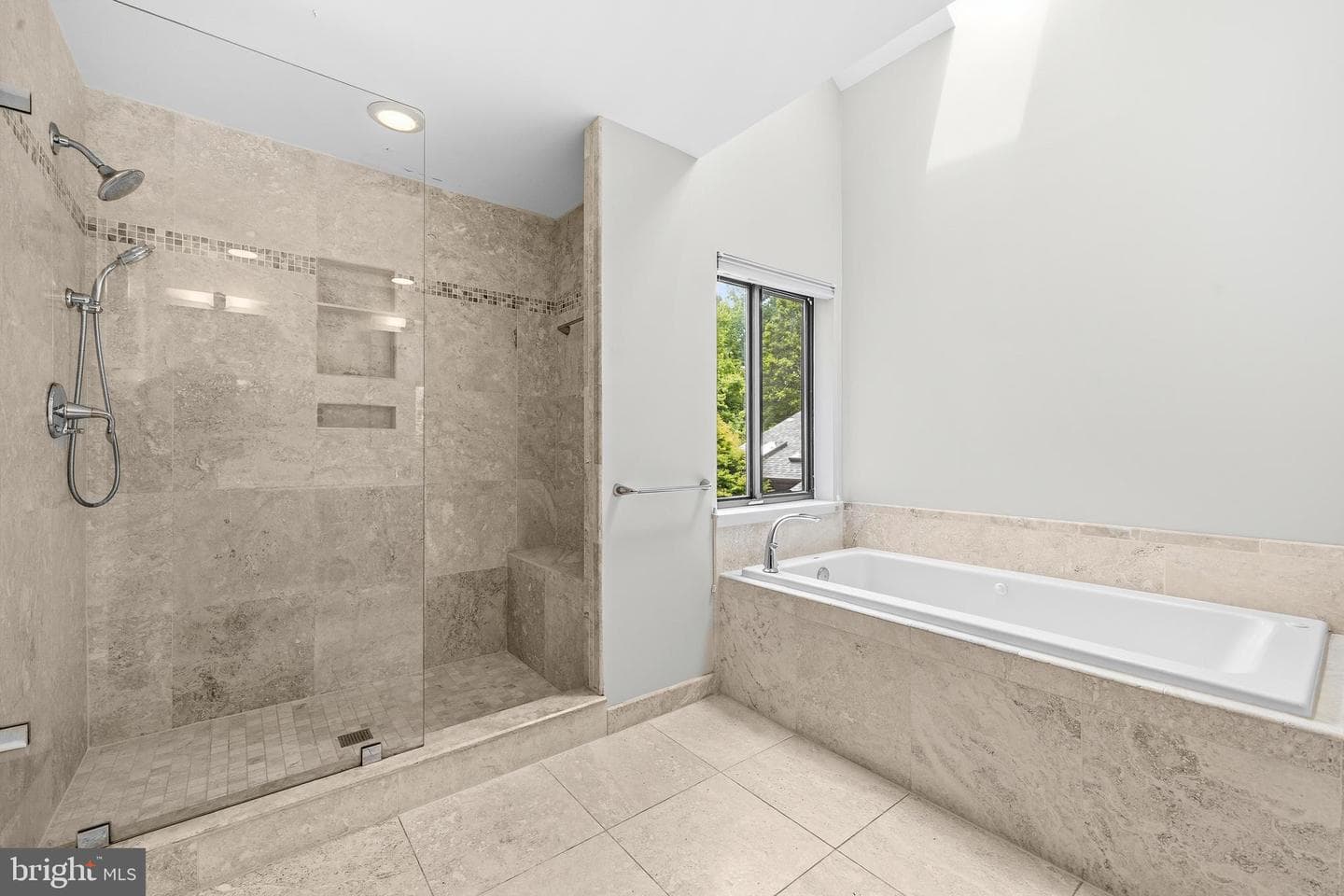 2105 South Bay Lane photo 37