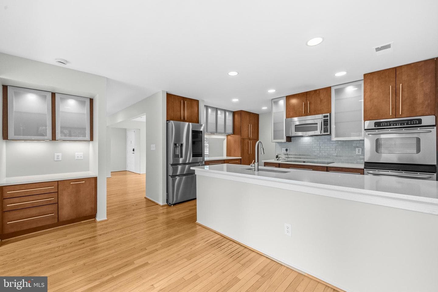 2105 South Bay Lane photo 8