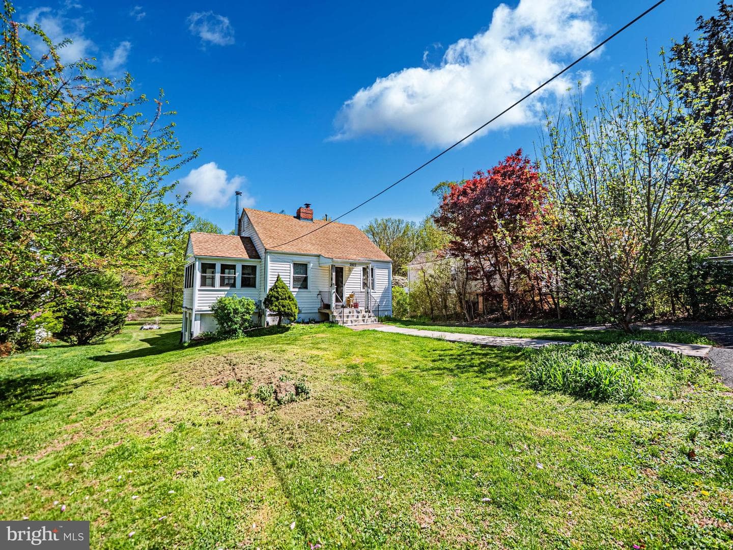 2923 Fairhill Road photo 3
