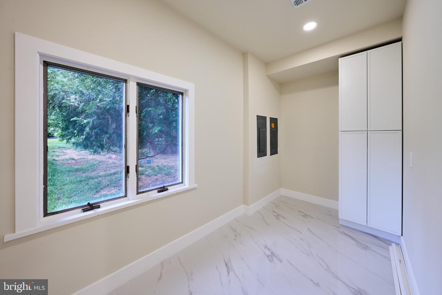 2713 Silkwood Court photo 31