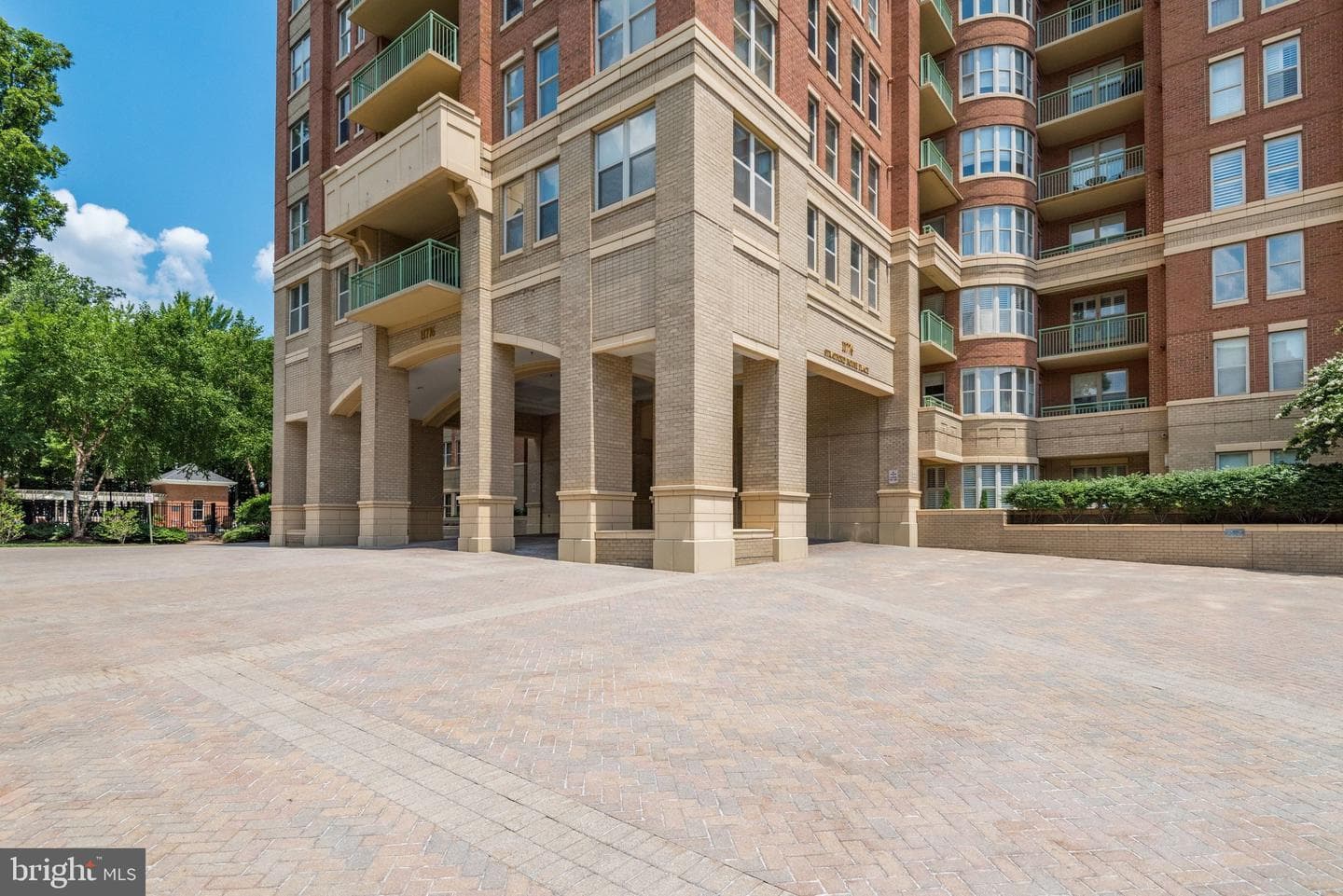 11776 Stratford House Place #1404 photo 6