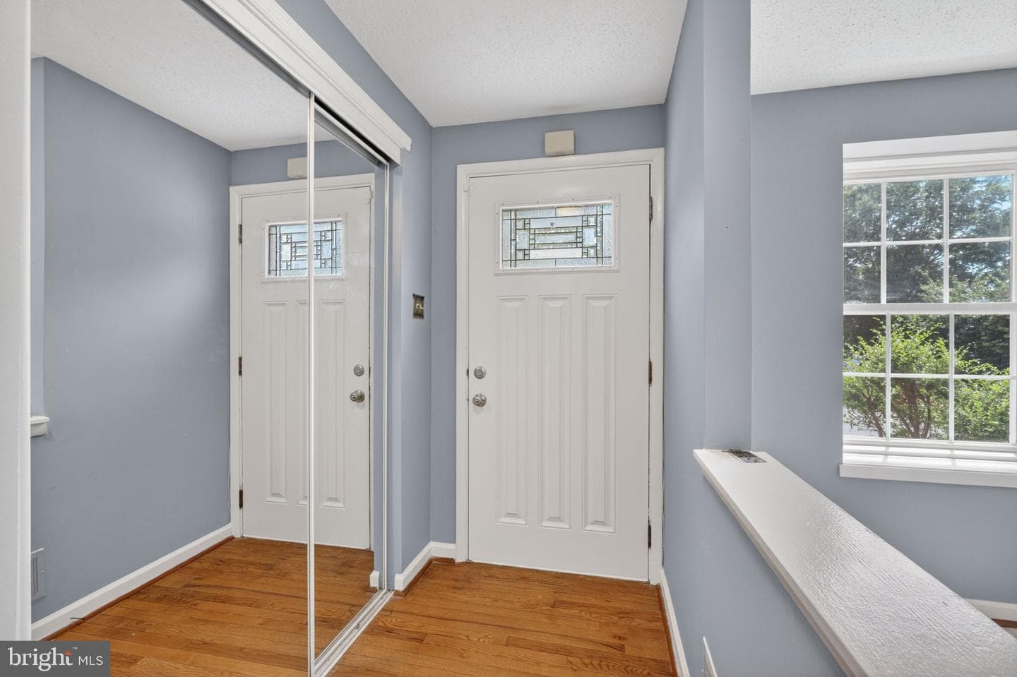 6844 Heatherway Court photo 11