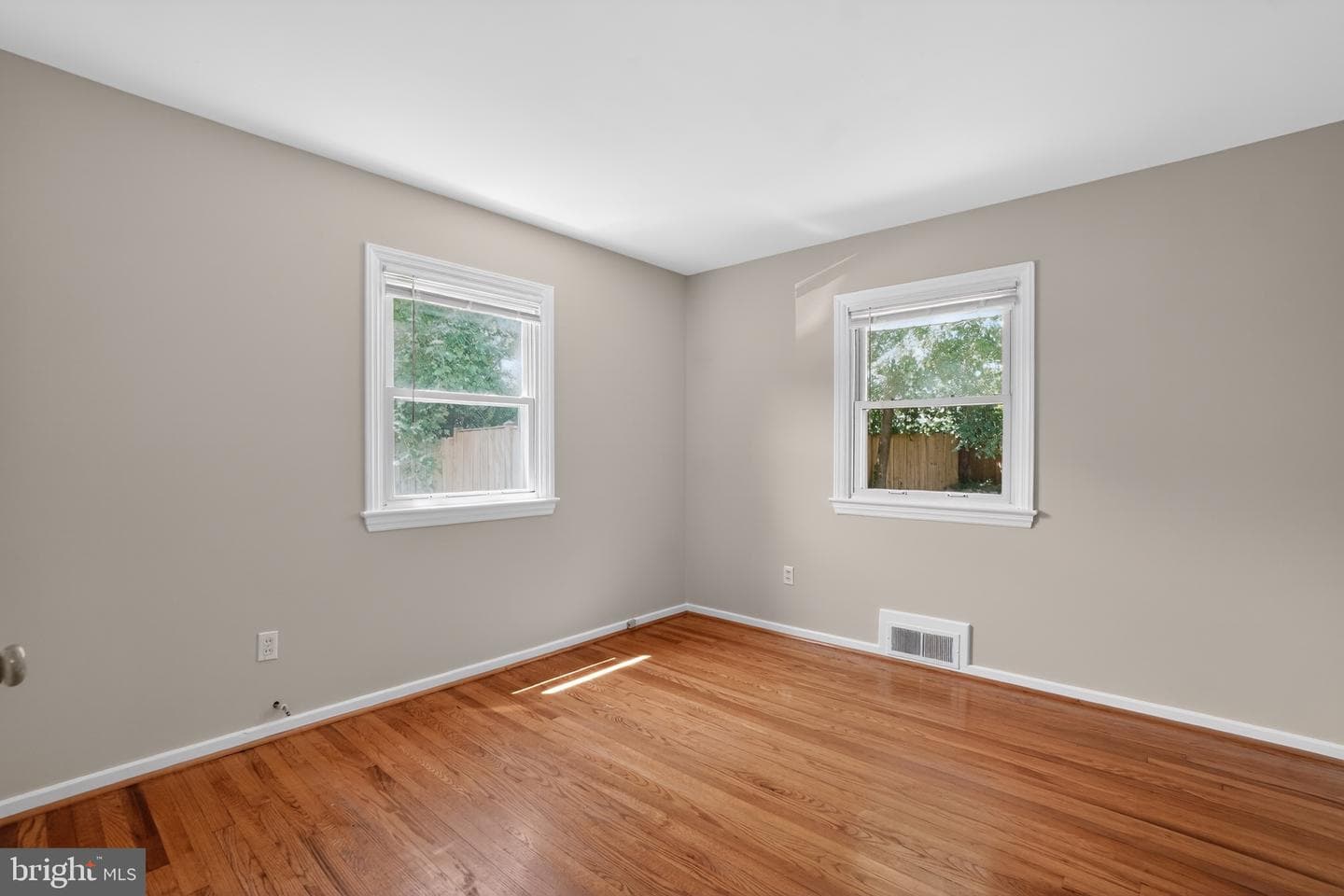 6410 Cavalier Drive photo 13