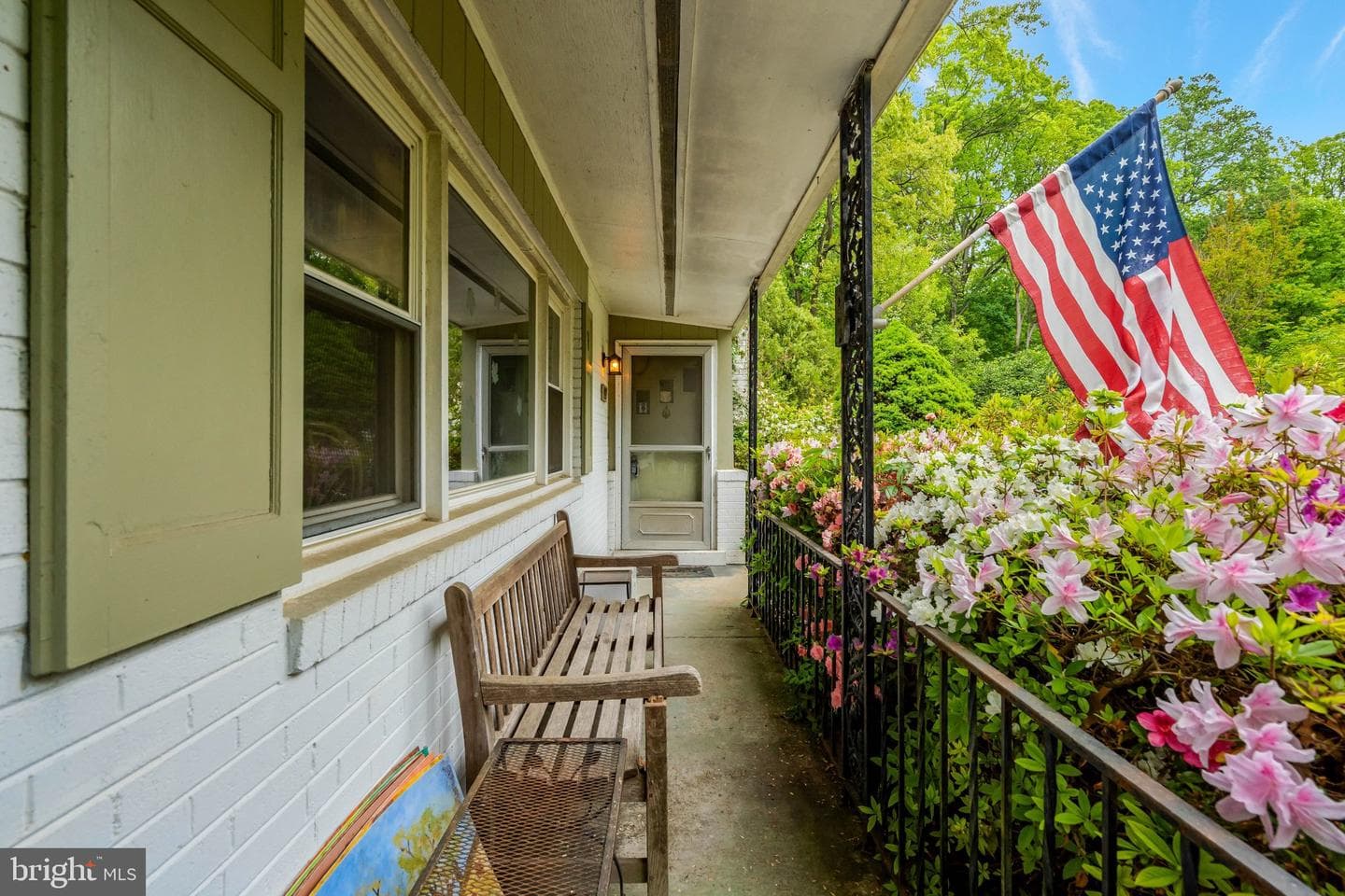 9932 Fairoaks Road photo 3