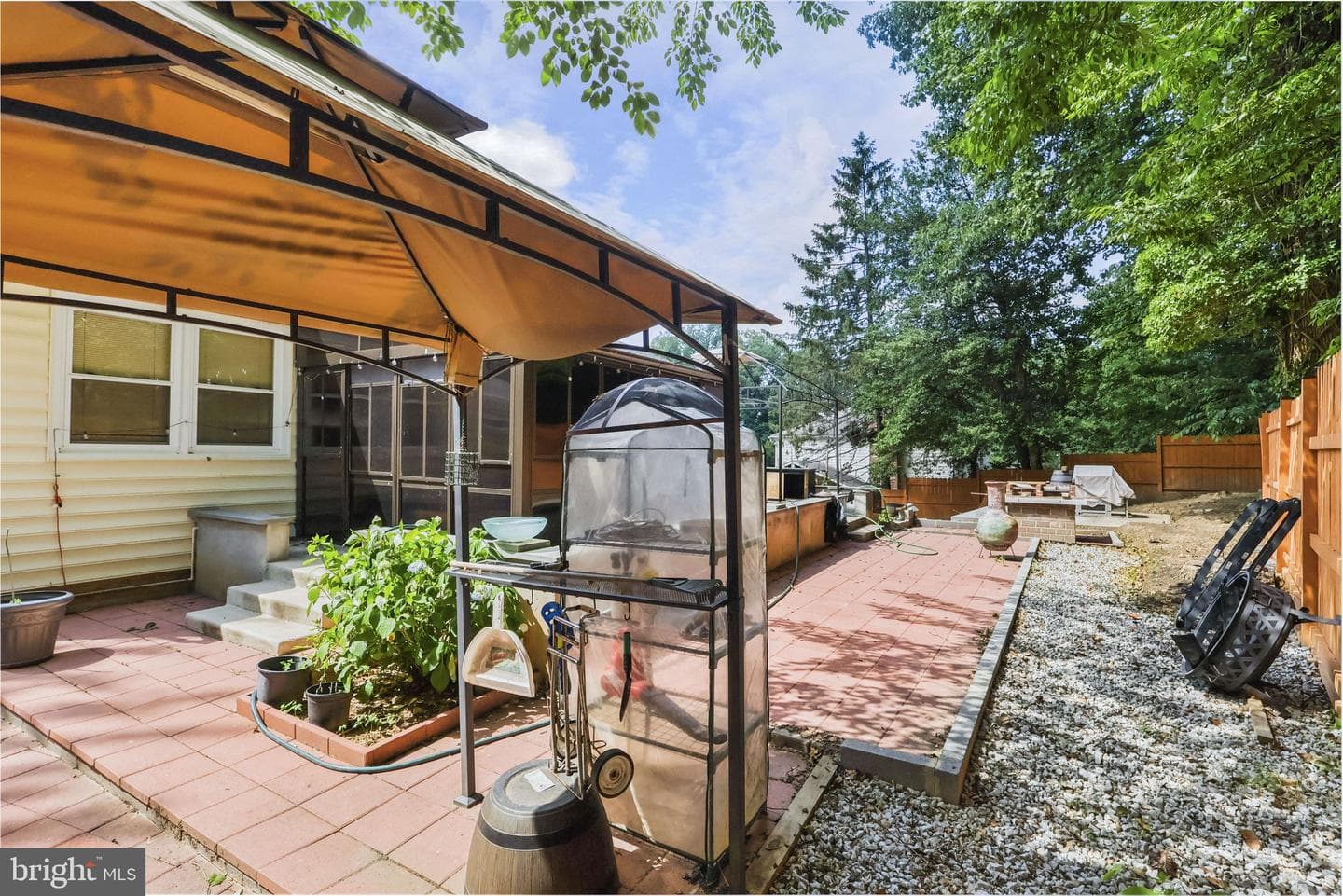 8418 Stone Gate Drive photo 32