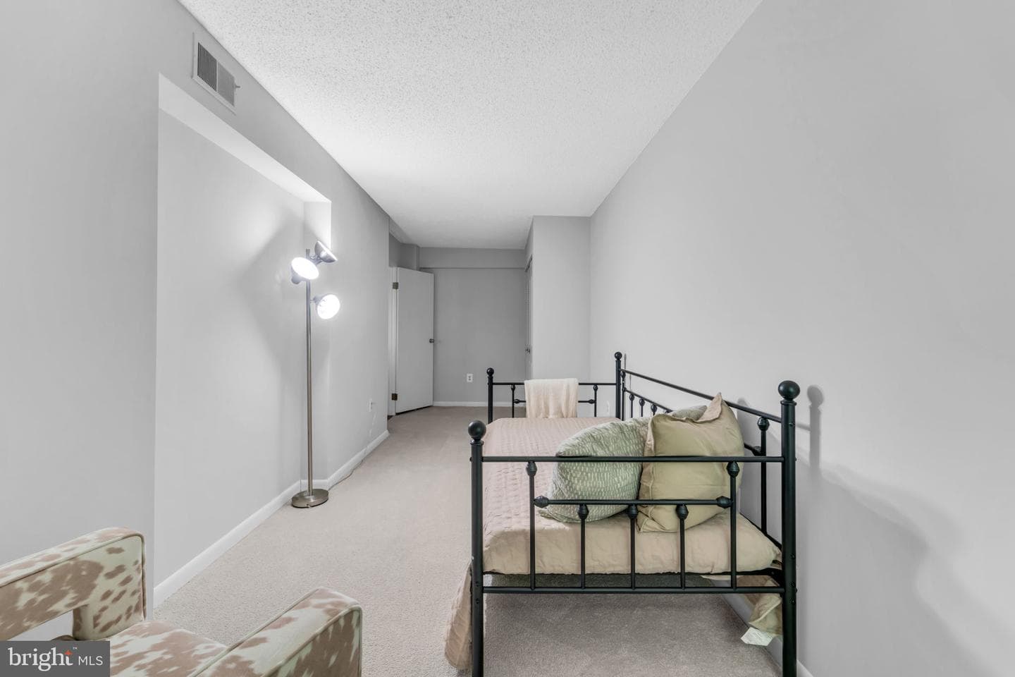 11743 Ledura Court #104 photo 30