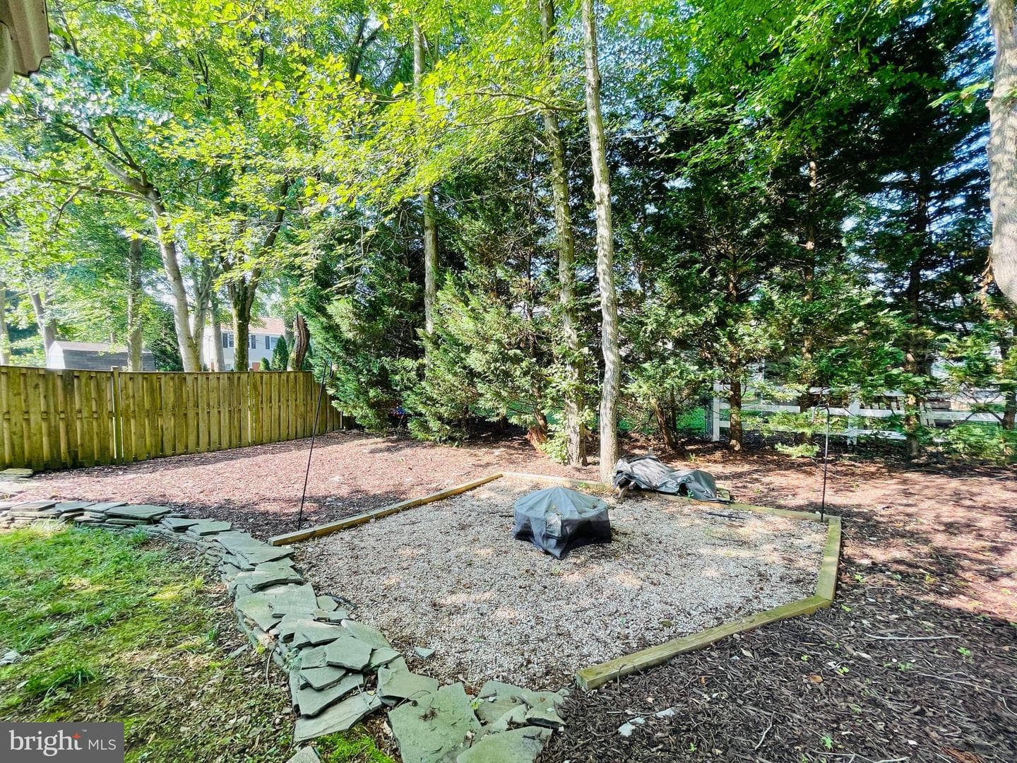 7227 Devereux Court photo 22