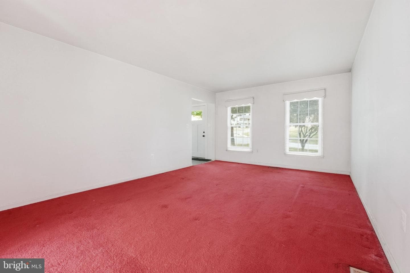 6125 Lundy Place photo 7