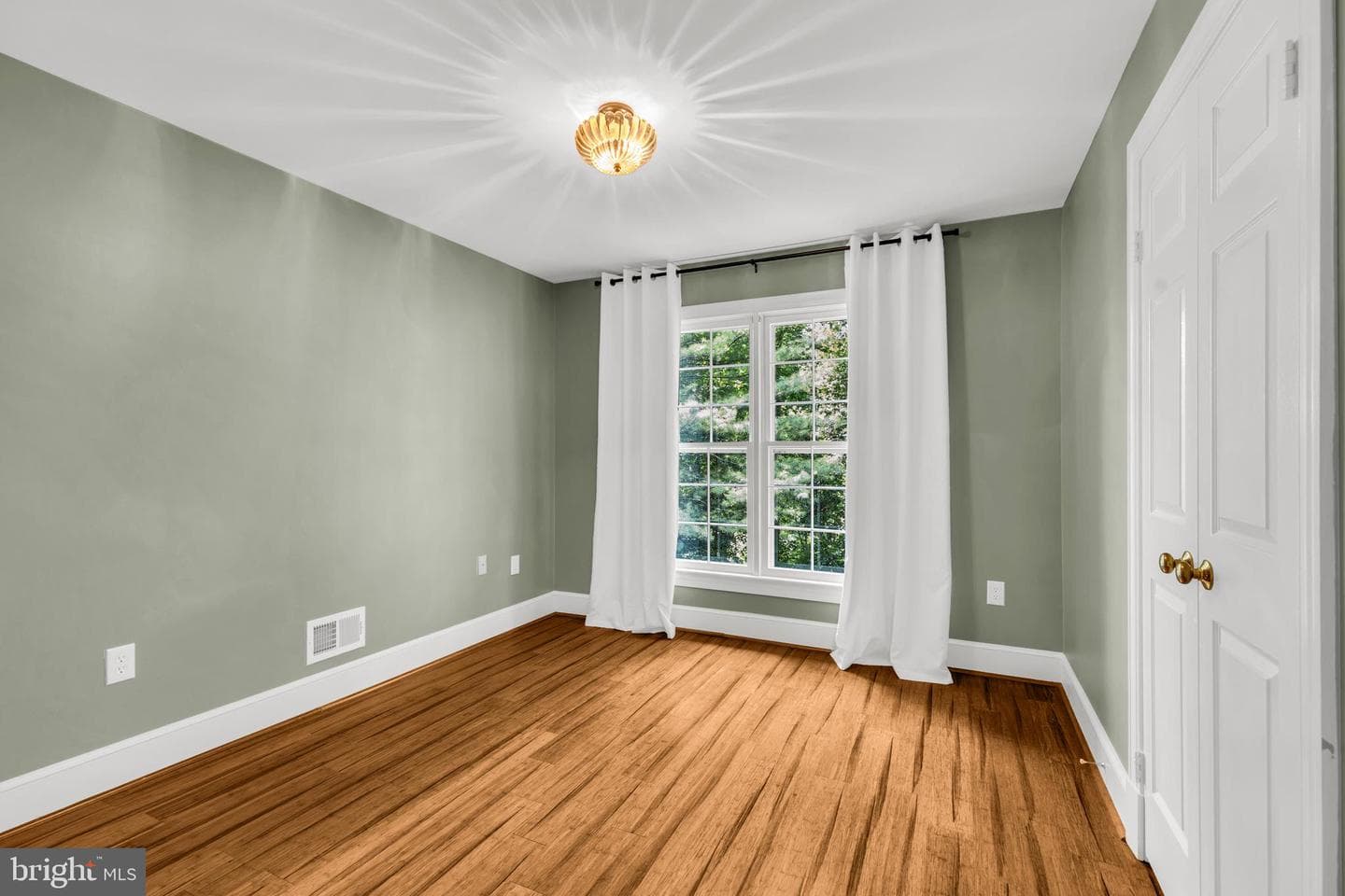 9721 S Park Circle photo 33
