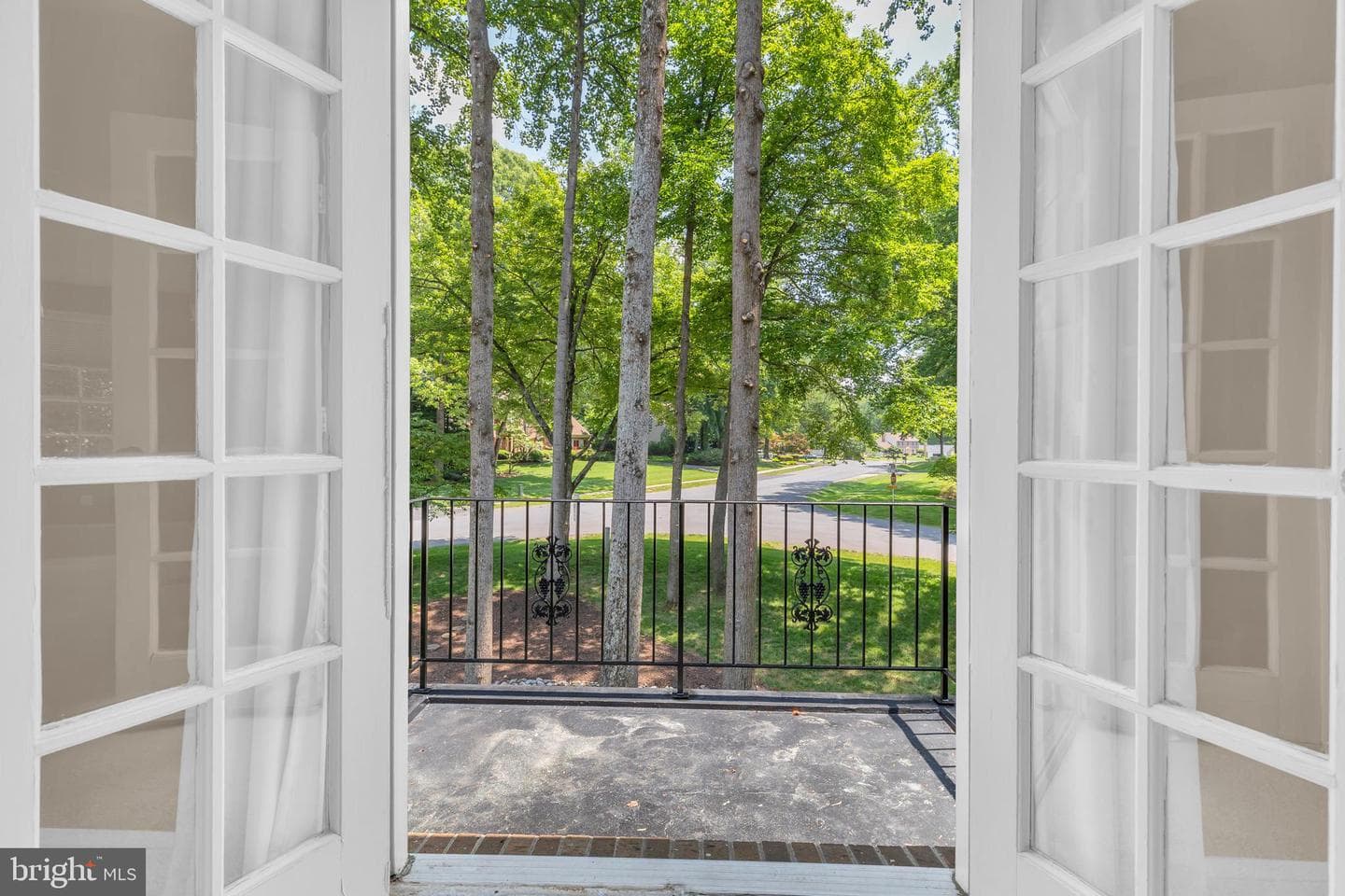 9721 S Park Circle photo 5