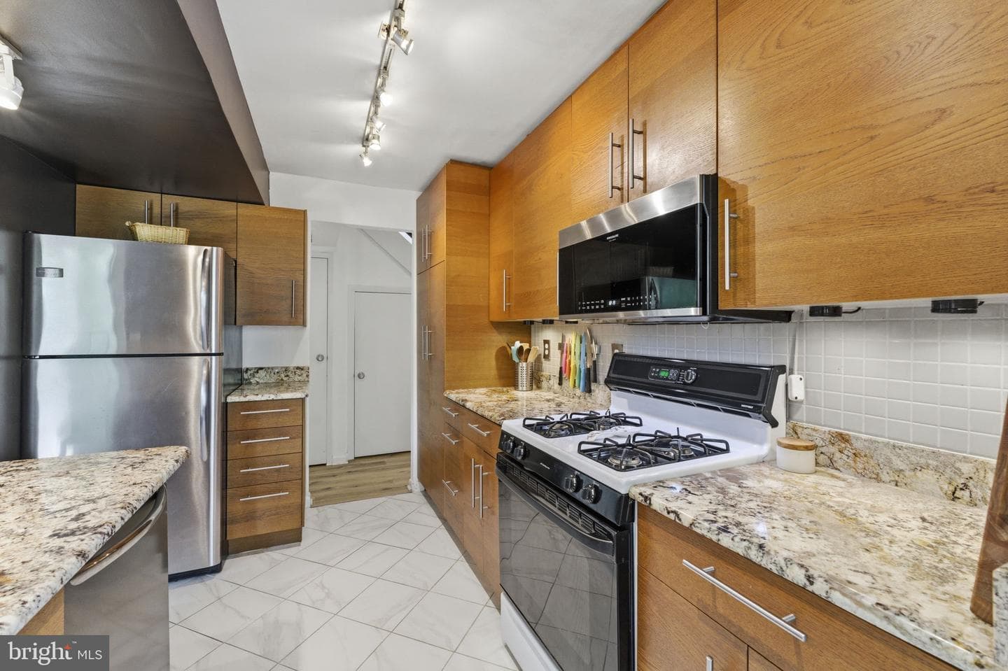 11260 Chestnut Grove Square #337 photo 19