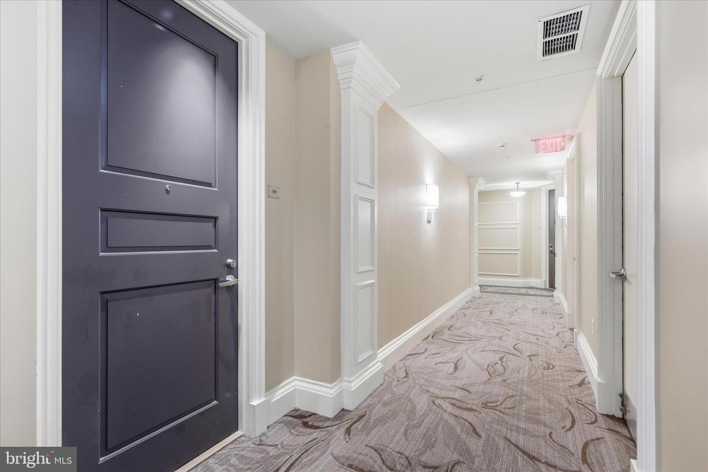 8220 Crestwood Heights Drive #206 photo 6