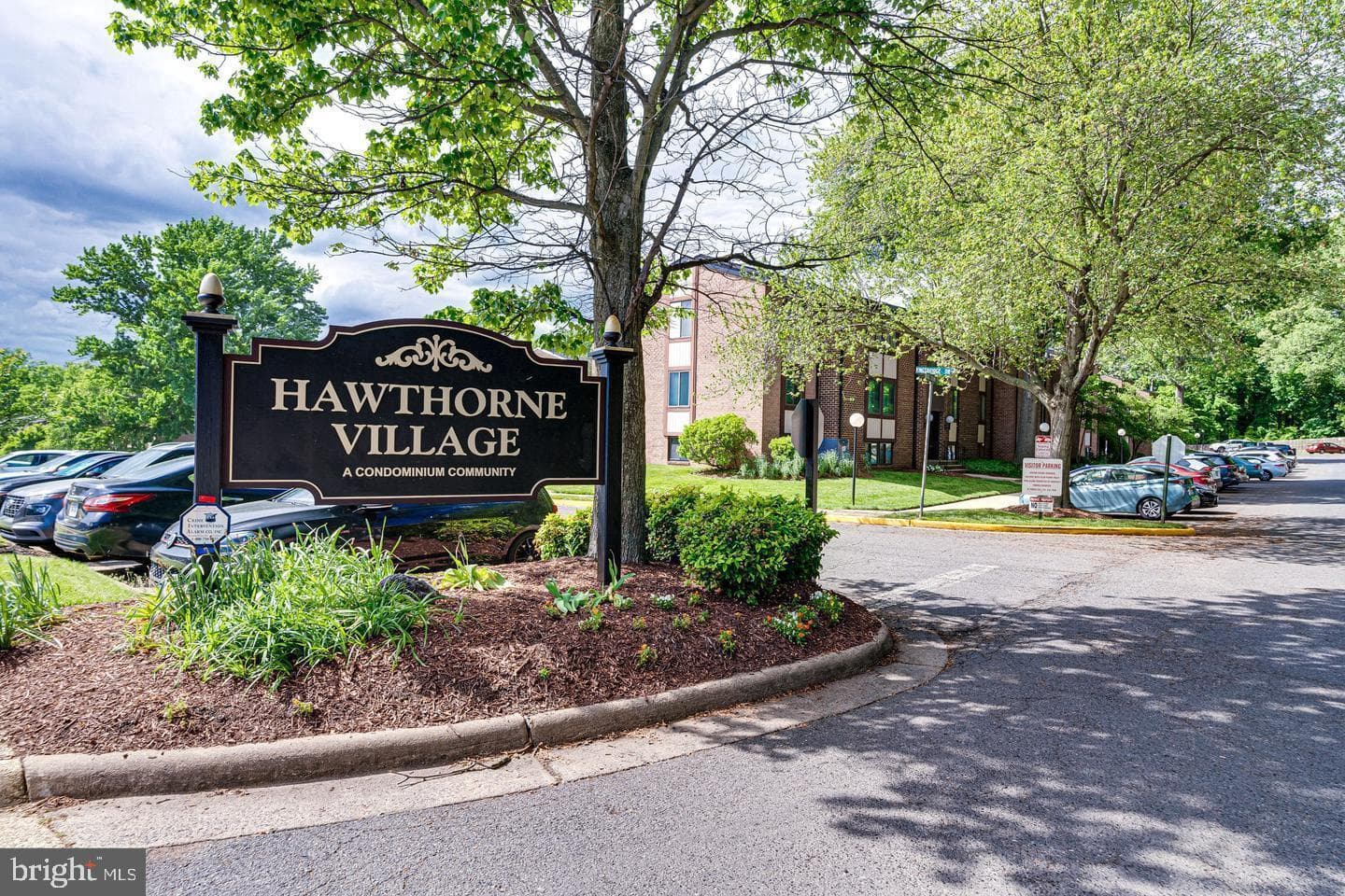9702 Kingsbridge Drive #302 photo 25