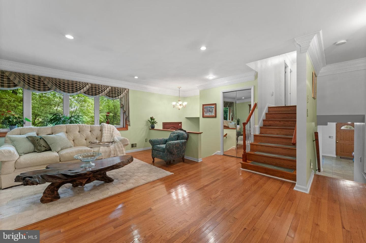 6816 Shrine Court photo 6