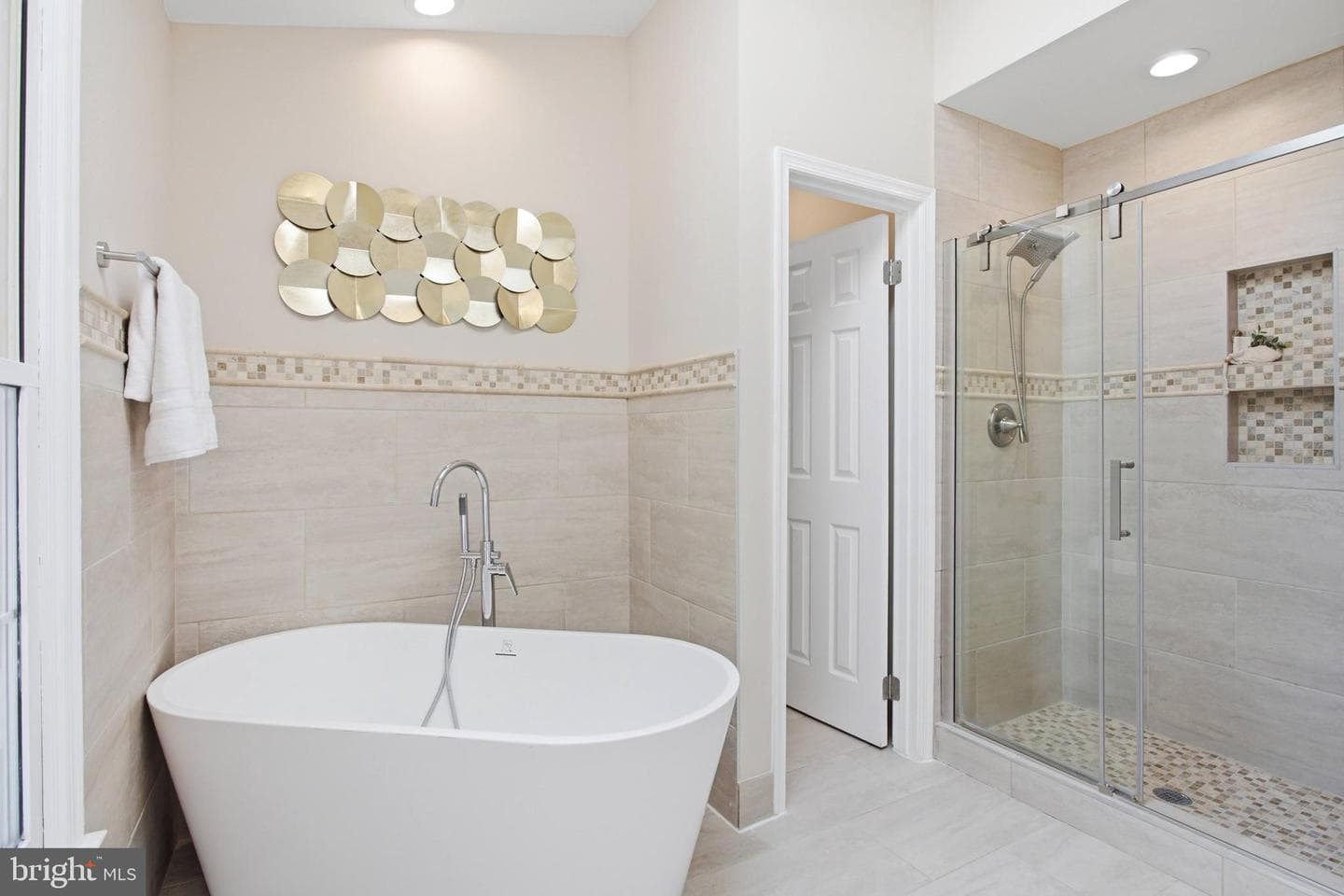 9622 Maury Road photo 5