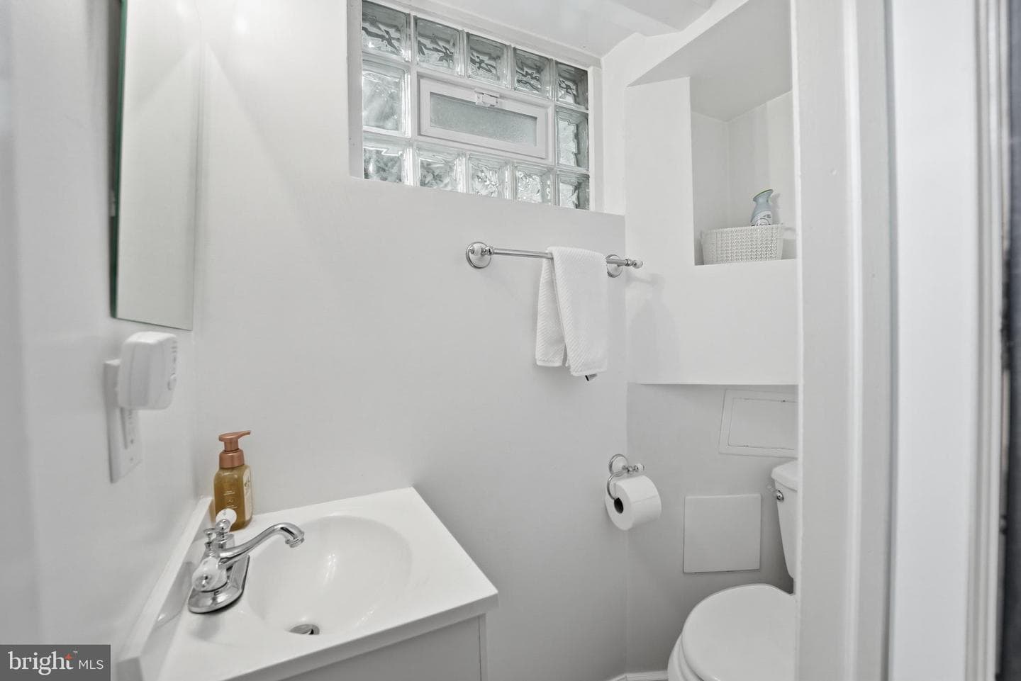 5209 Milland Street photo 38