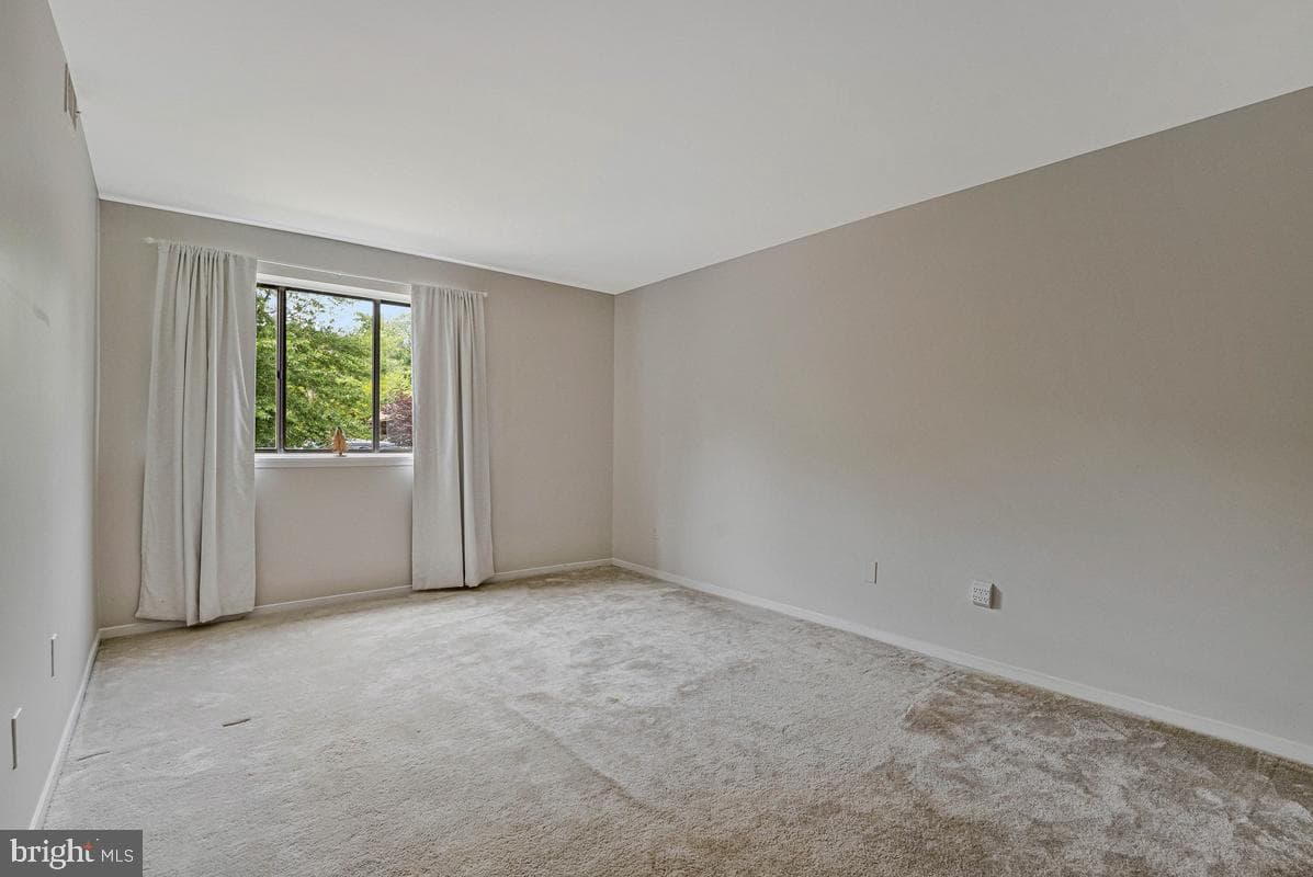 1663 Parkcrest Circle #200 photo 18