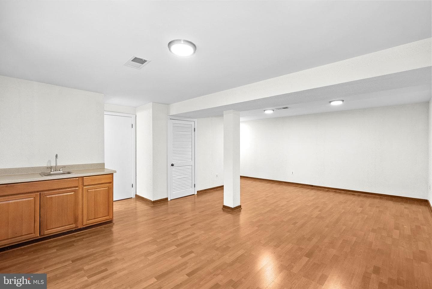 9361 Tartan View Drive photo 34
