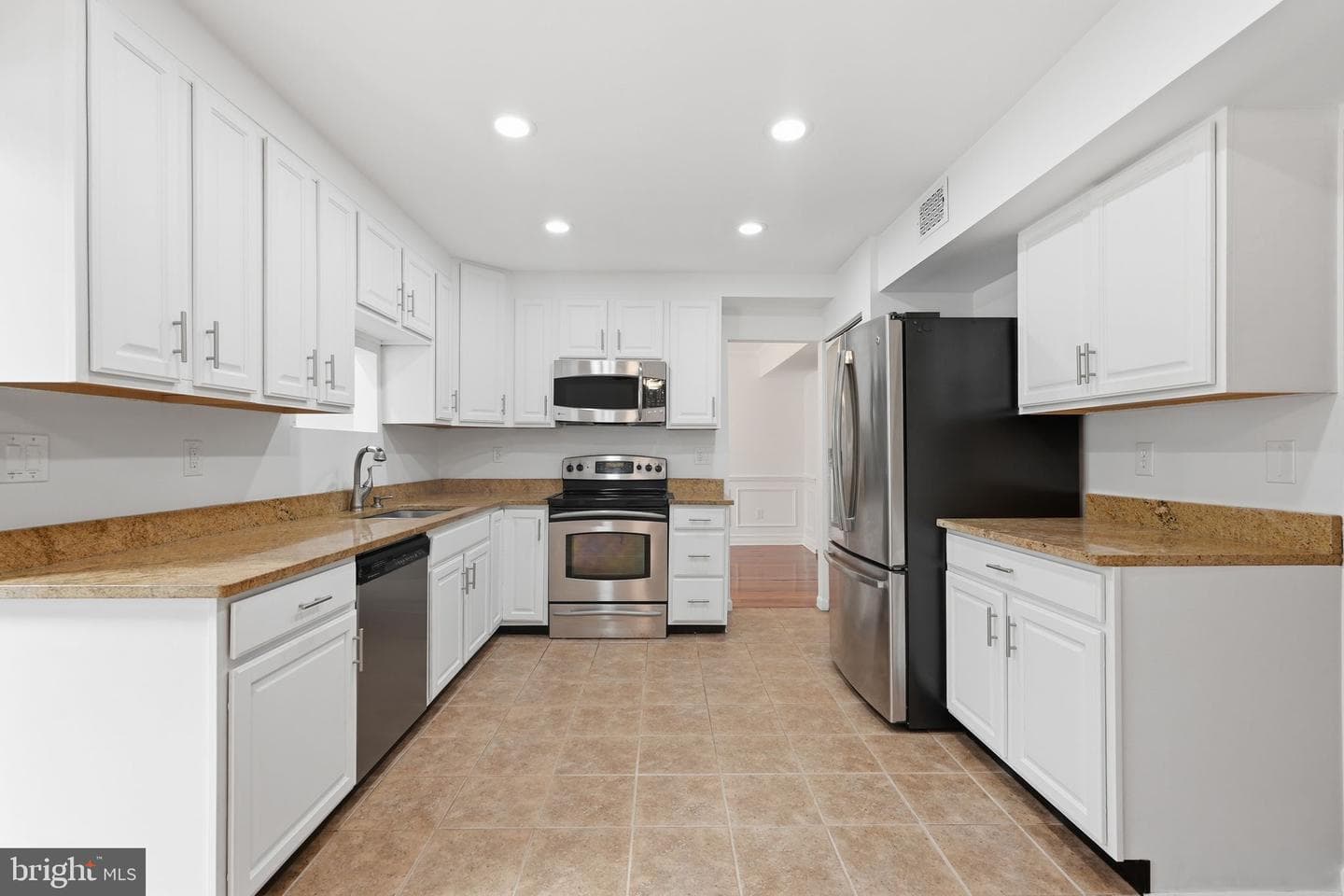 1300 Bayshire Lane photo 4
