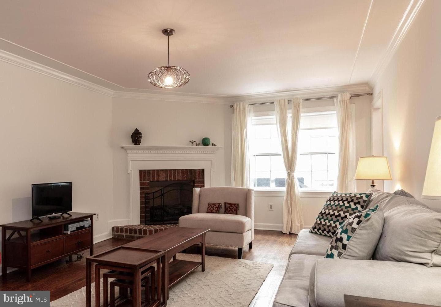 6304 Chaucer View Circle photo 4