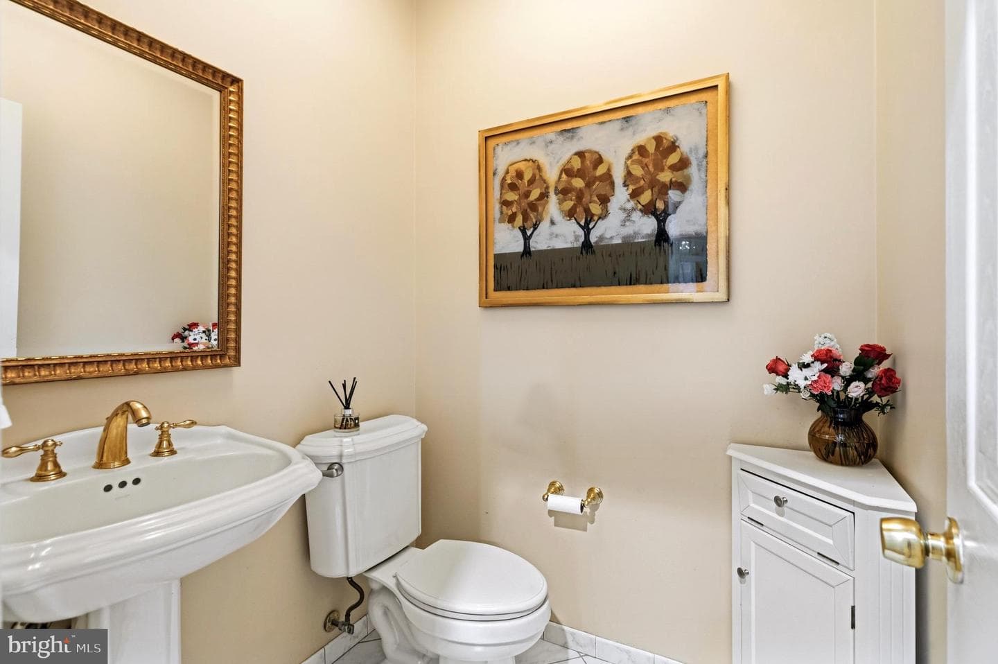 8206 Greentree Manor Lane photo 47