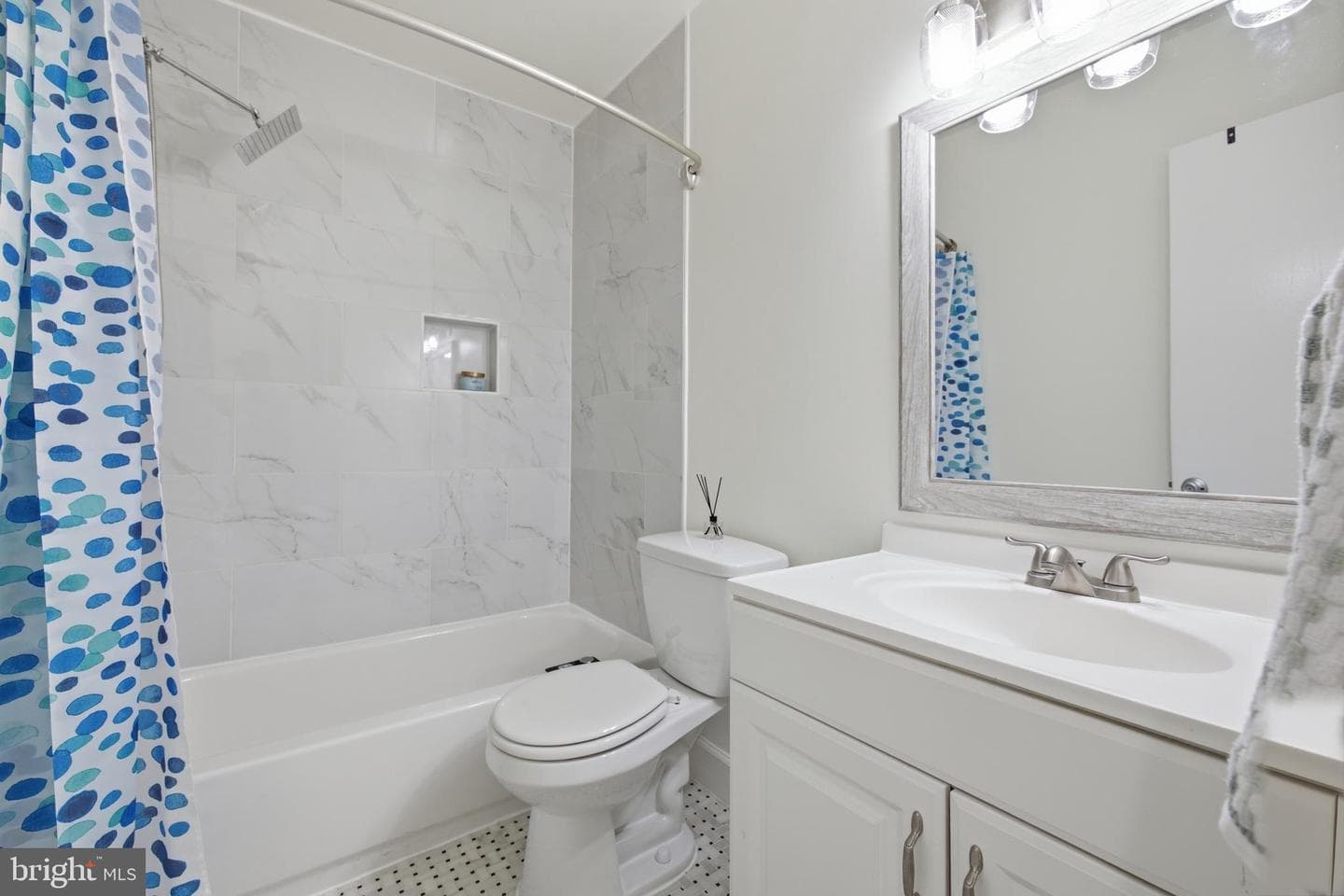 3131 Guysborough Drive photo 40