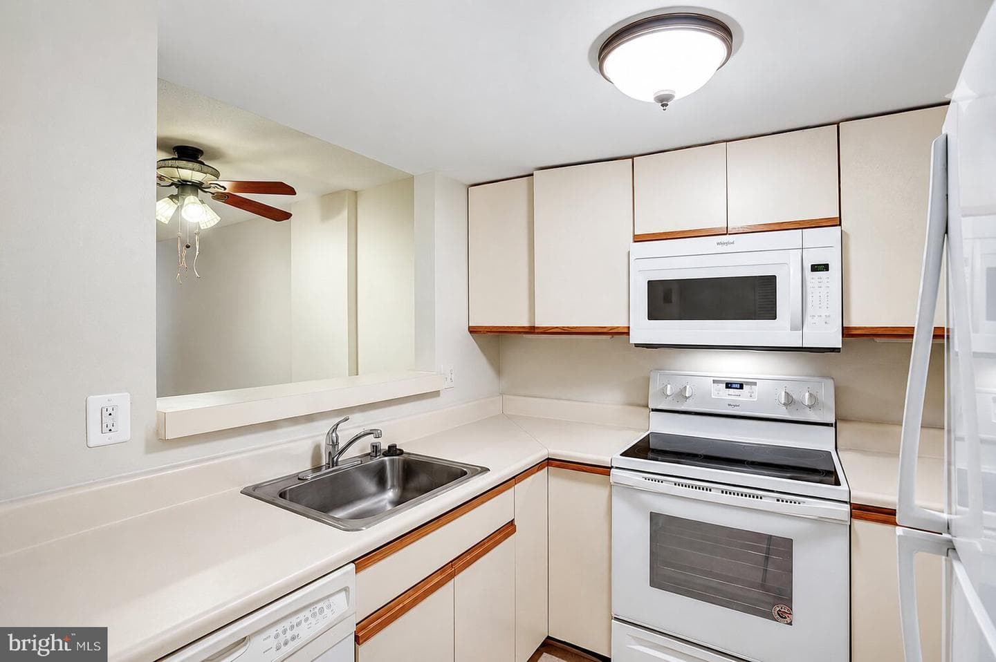 1951 Sagewood Lane #231 photo 4