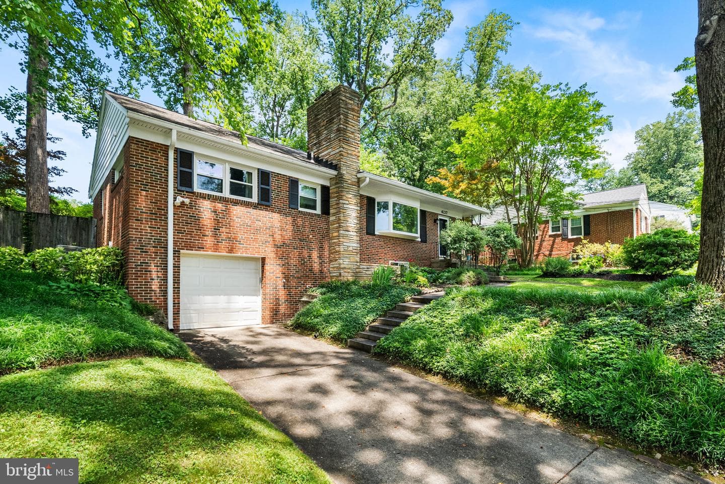 6237 Cheryl Drive photo 4
