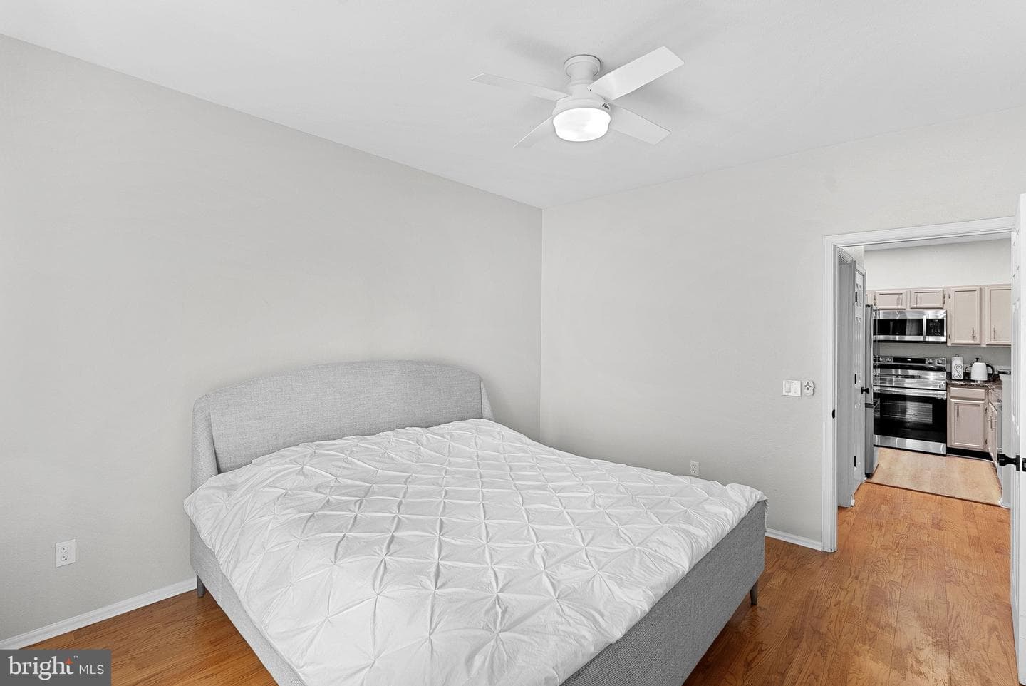 1521 Spring Gate Drive #10406 photo 14