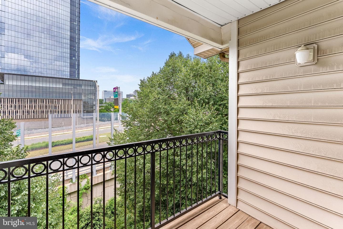 1521 Spring Gate Drive #10406 photo 19