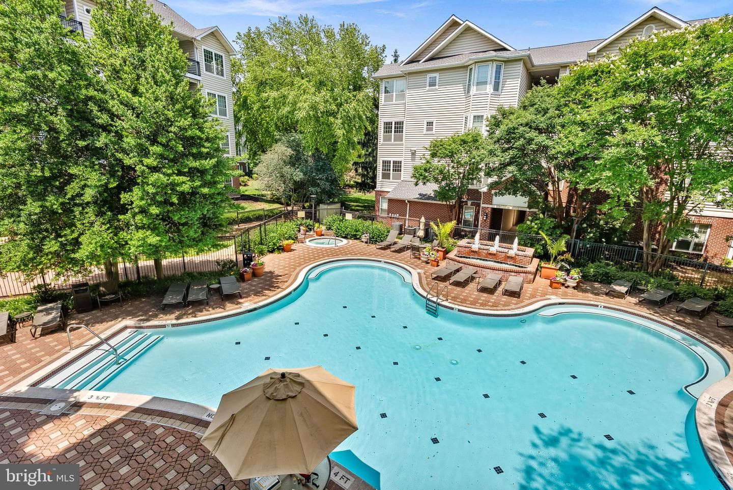 1521 Spring Gate Drive #10406 photo 36