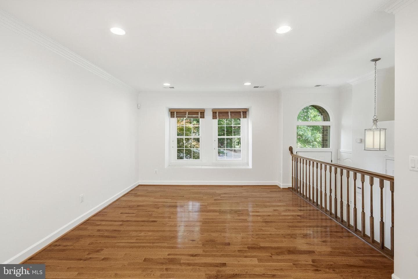 3911 Green Look Court photo 5