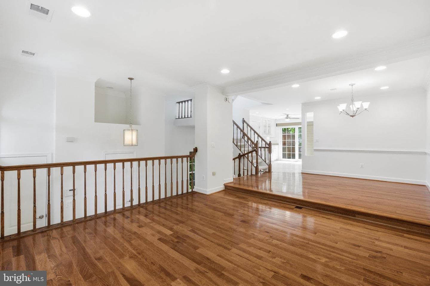 3911 Green Look Court photo 6