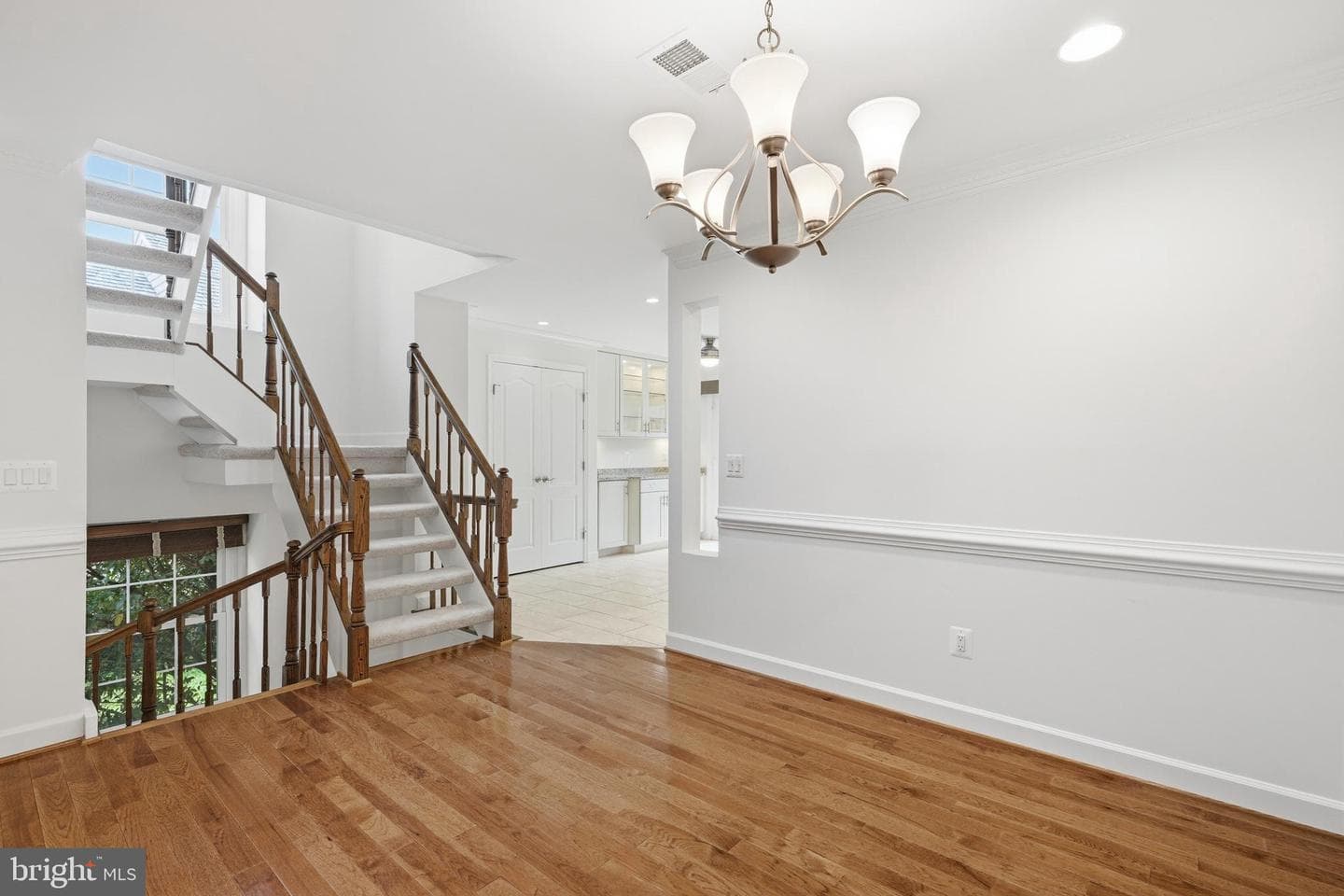 3911 Green Look Court photo 8