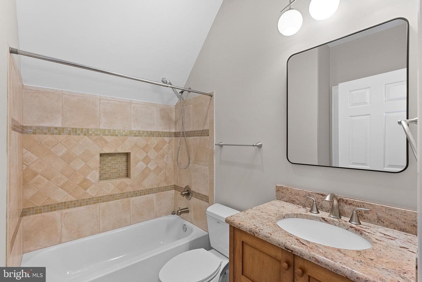 190 Falcon Ridge Road photo 46