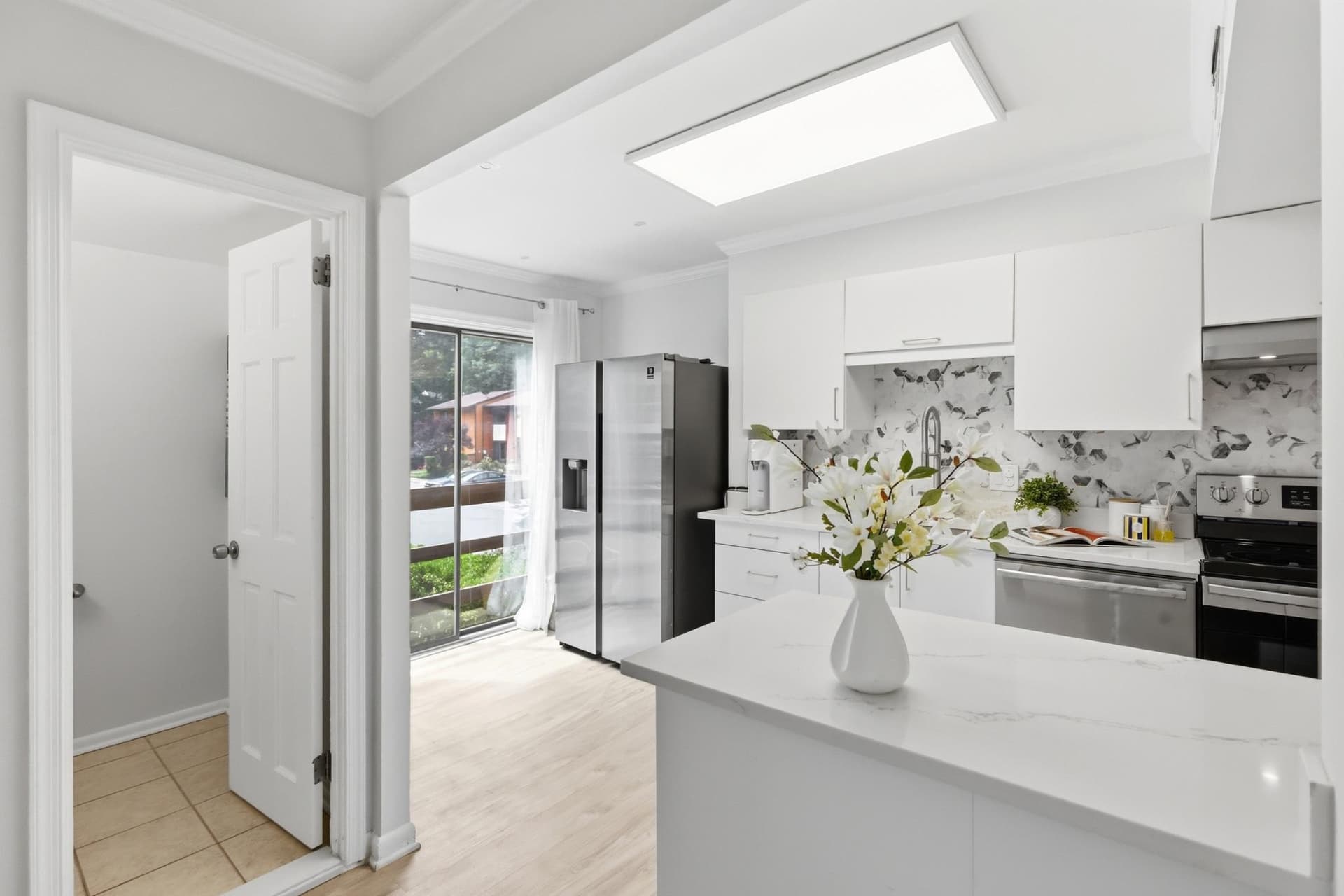 2260 Covent Gardens Court photo 15